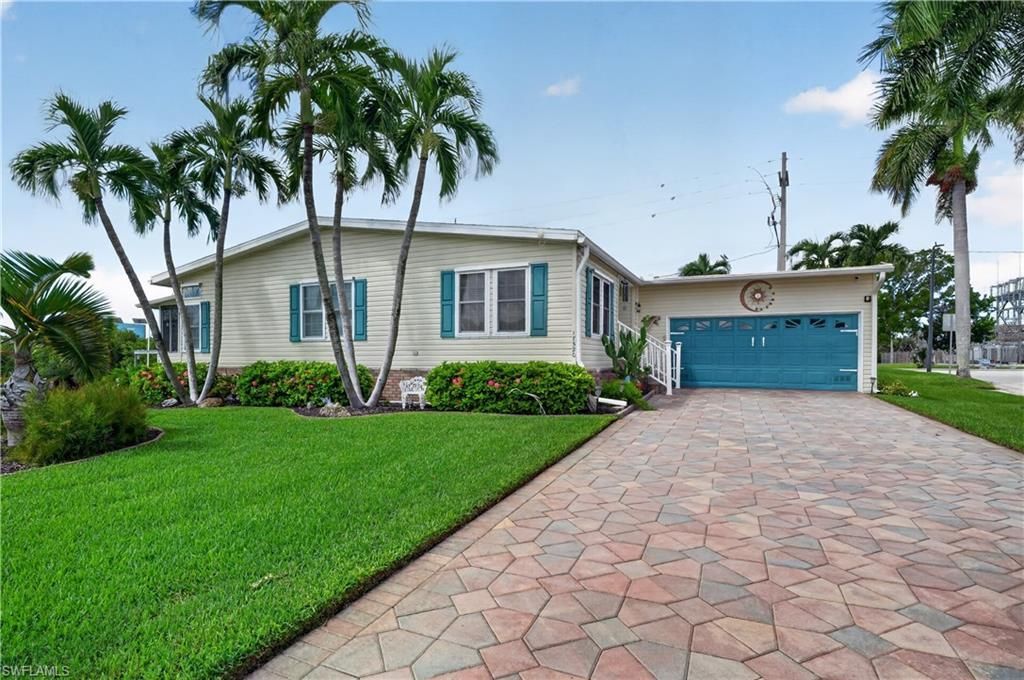 17520 Azalea Ln , Fort Myers Beach, FL 33931 Photo