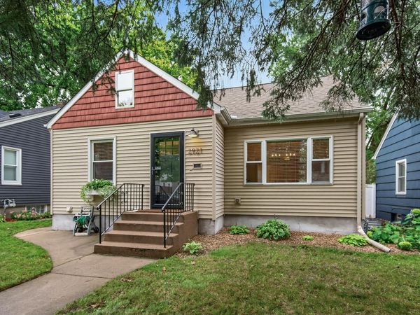 2921 Georgia Avenue S, Saint Louis Park, MN 55426