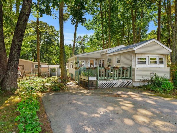 615 Canterbury Drive, Unit 615, Exeter, NH 03833