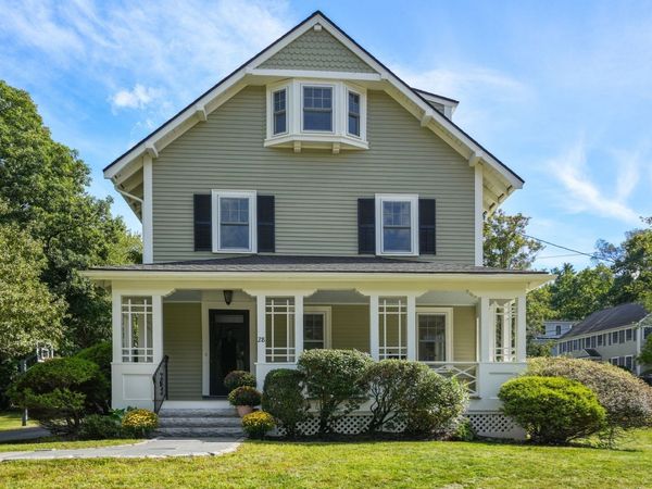 28 Green St, Needham, MA 02492