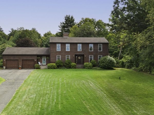 9 Labrie Lane, Holyoke, MA 01040