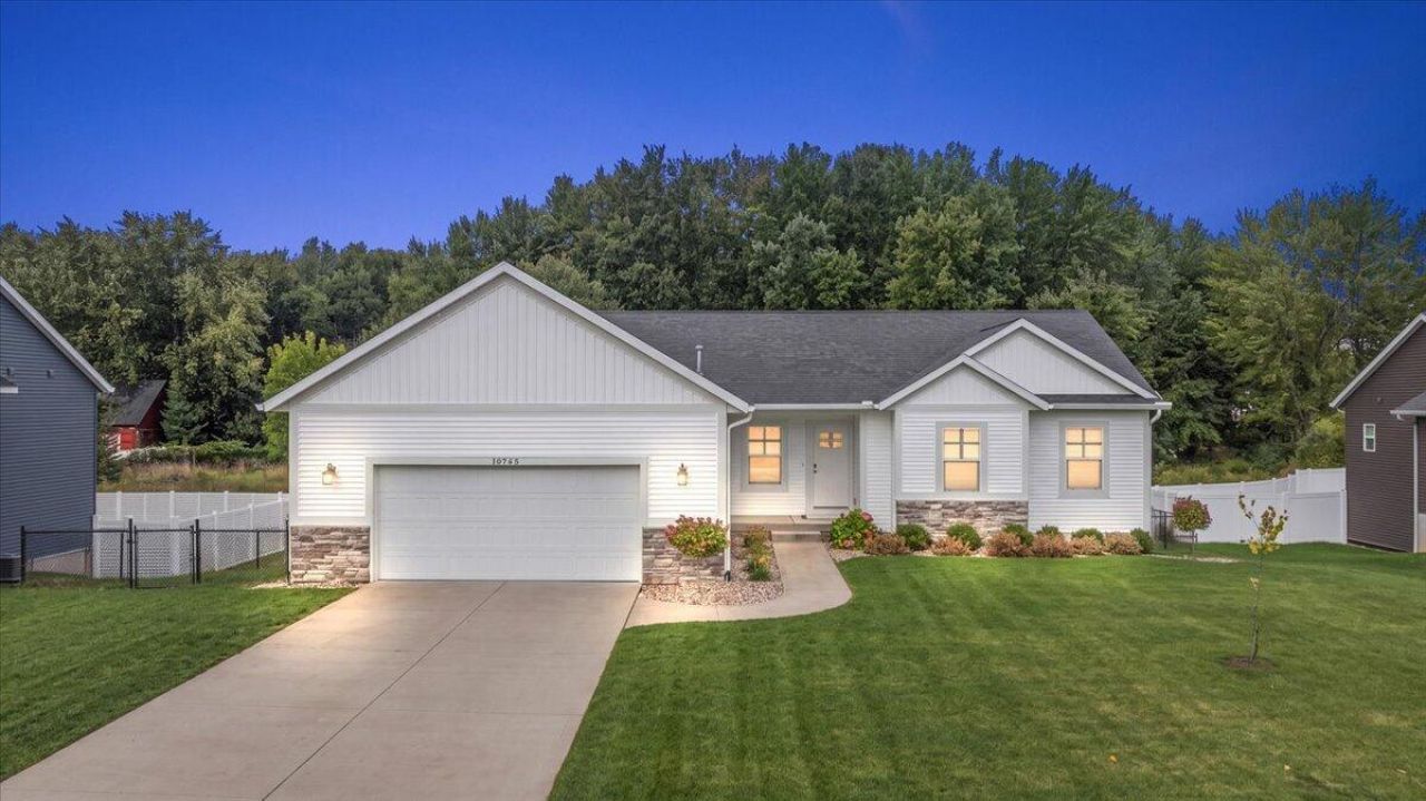 10765 Lance Avenue, Allendale, MI 49401 Main Photo