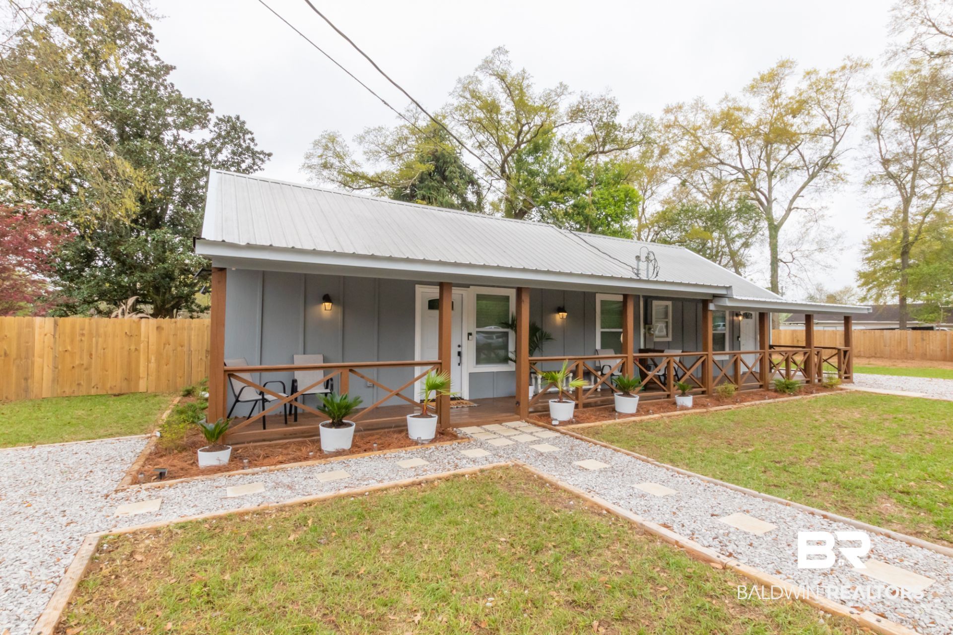 1901 N Alston Street, Foley, AL 36535 Main Photo