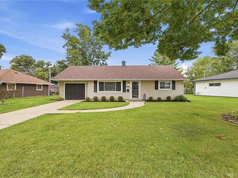 3839 Saranac Drive, Dayton, OH 45429 Photo 2