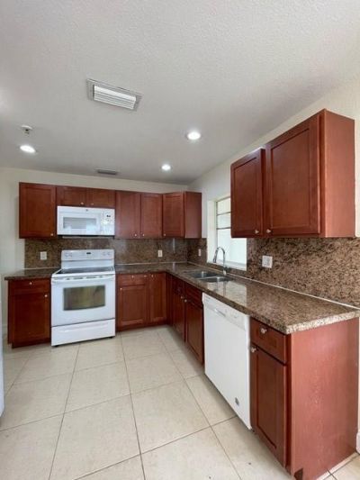 22744 SW 55th Avenue, Boca Raton, FL 33433 Photo