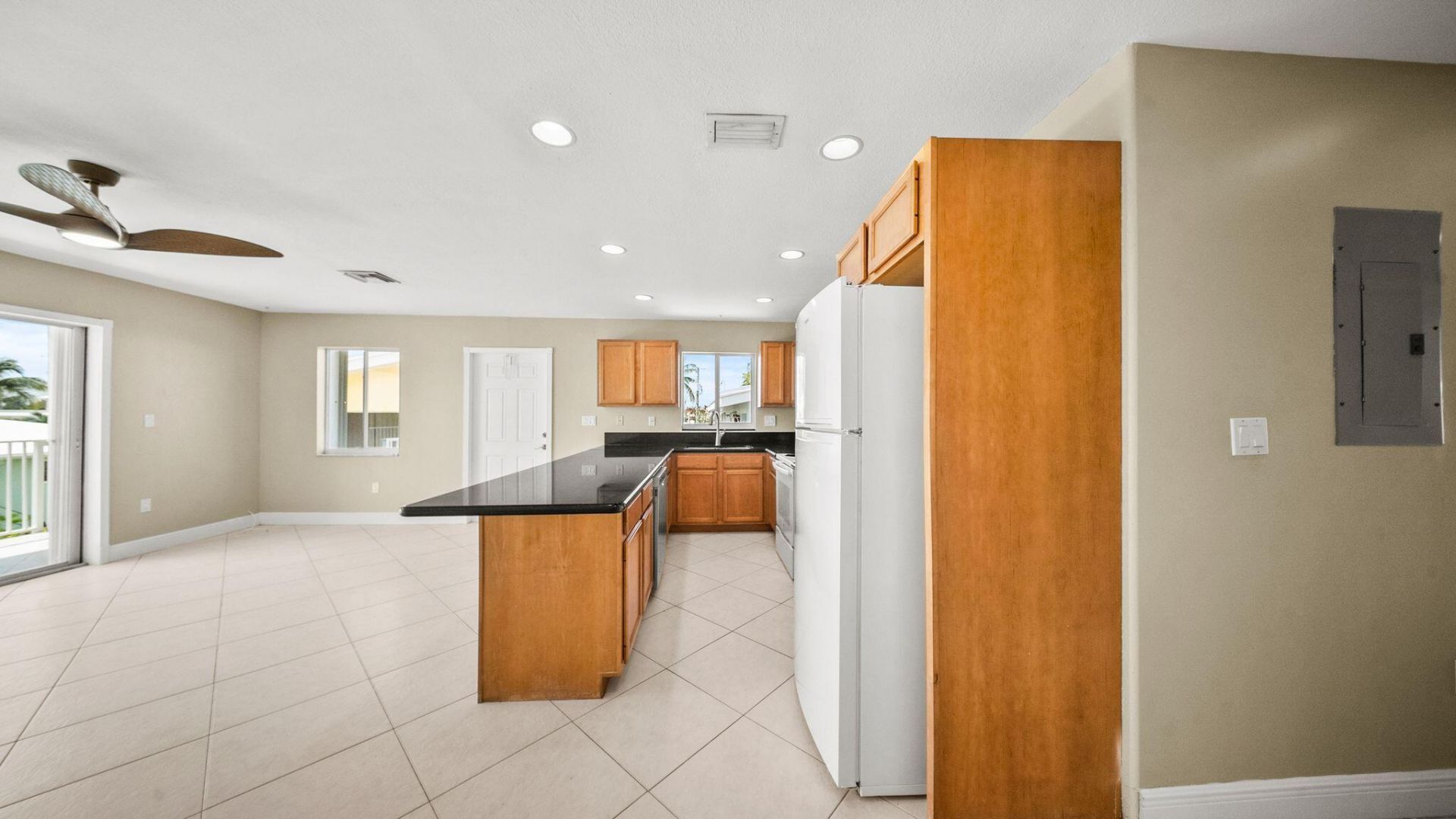 51 Coral Lane, Key Colony Beach, FL 33051 Photo