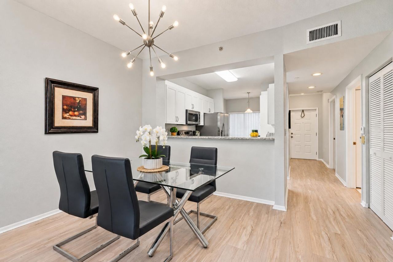 7755 Yardley Drive, Unit 410, Tamarac, FL 33321 Photo