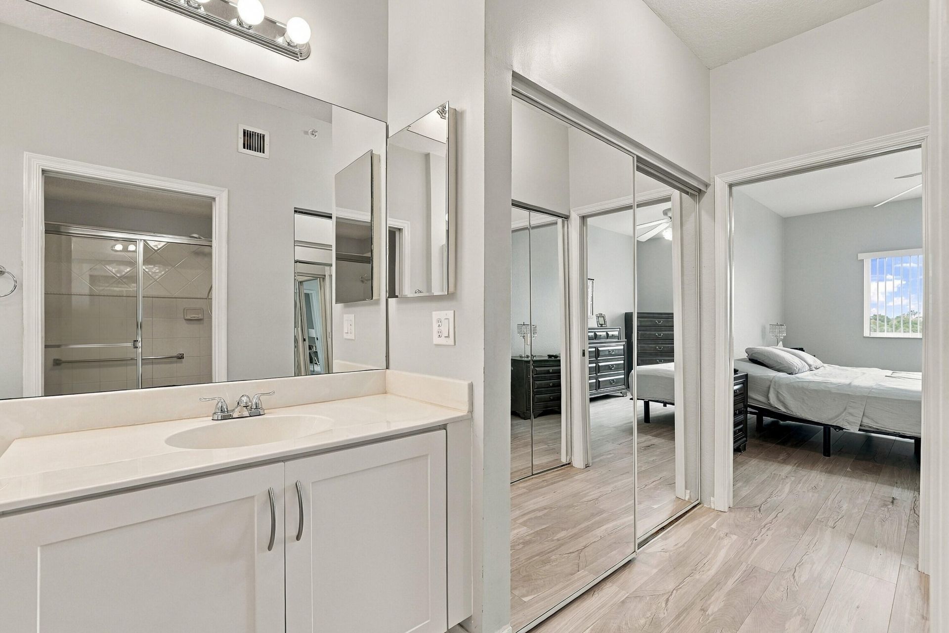 7755 Yardley Drive, Unit 410, Tamarac, FL 33321 Photo
