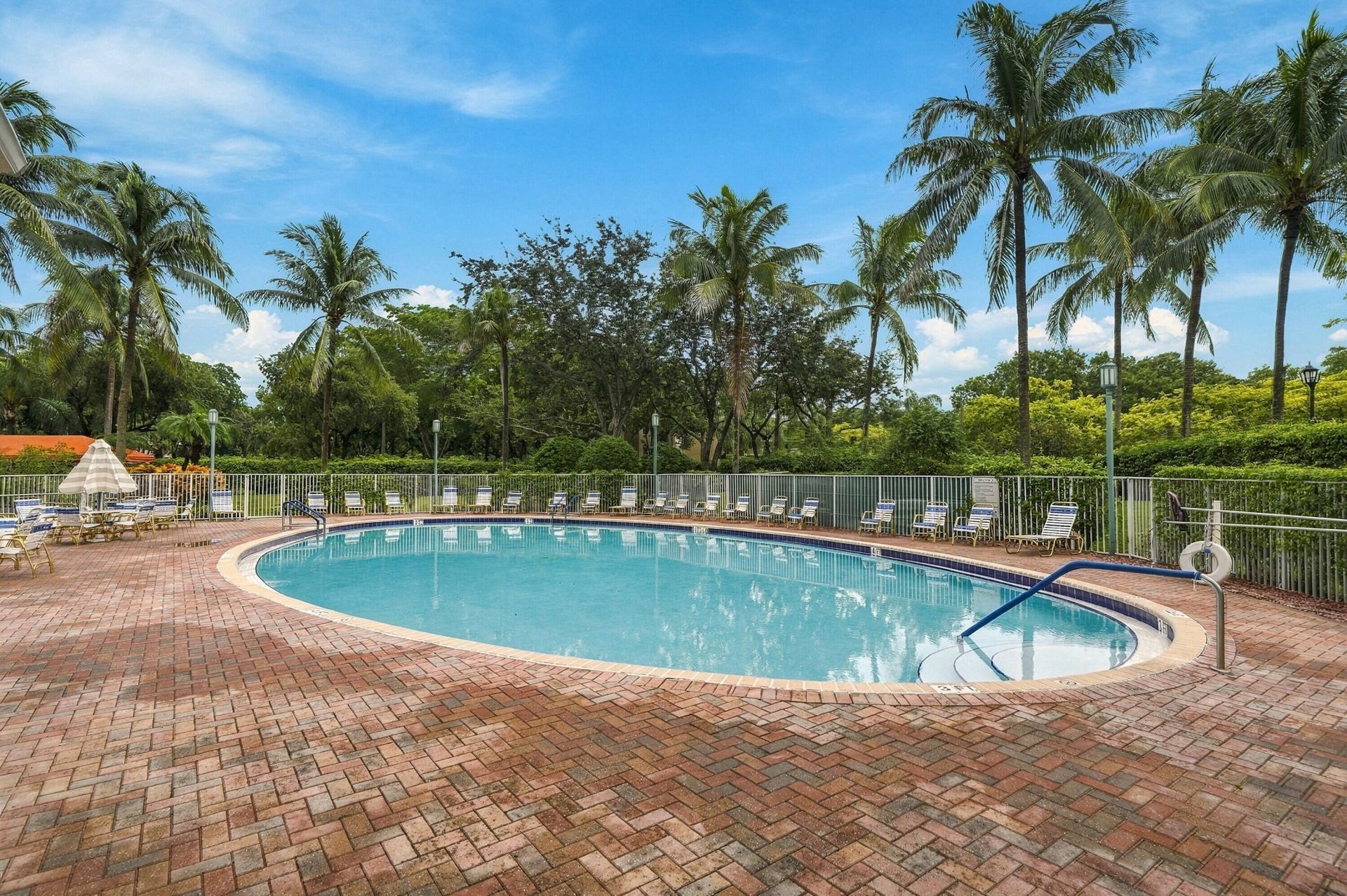 7755 Yardley Drive, Unit 410, Tamarac, FL 33321 Photo
