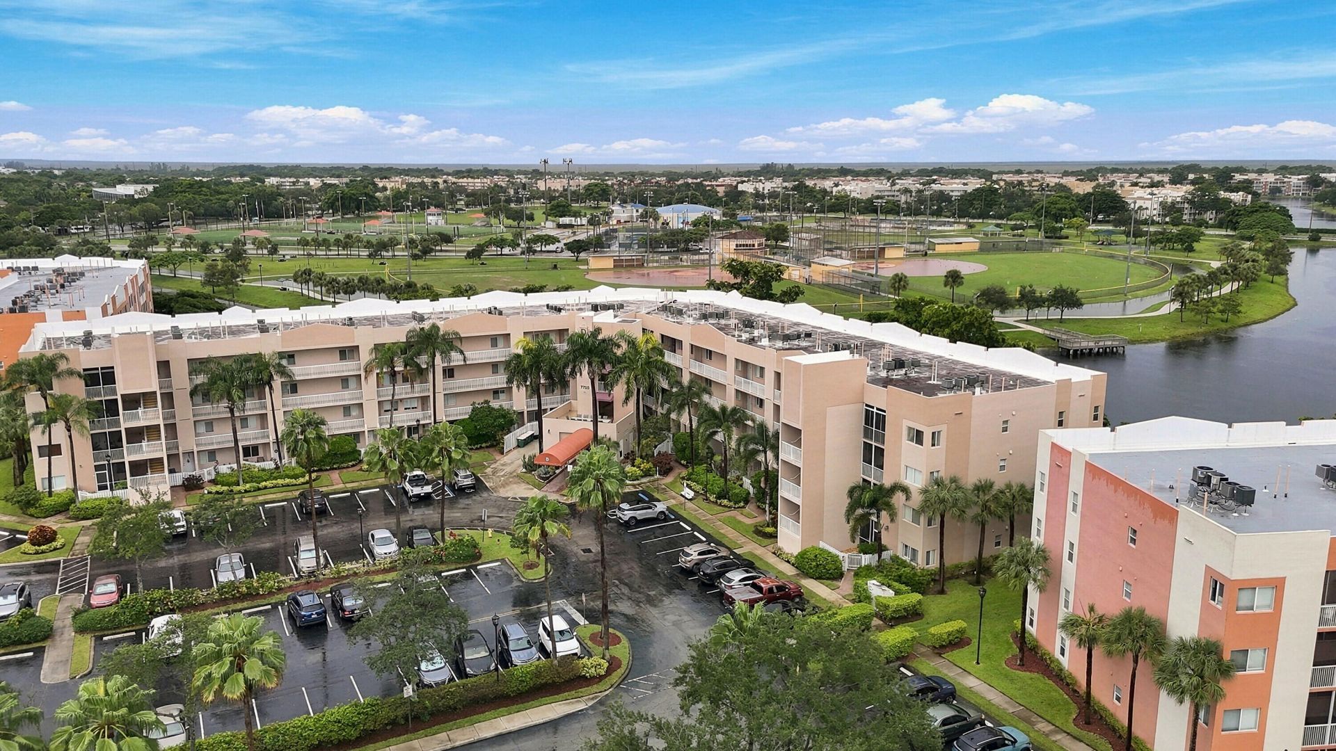 7755 Yardley Drive, Unit 410, Tamarac, FL 33321 Photo