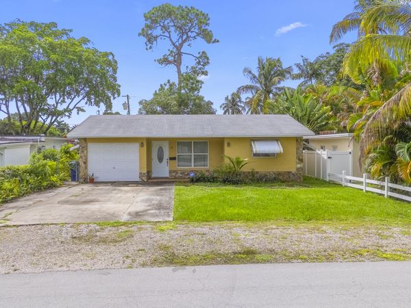 108 NE 23RD Street, Wilton Manors, FL 33305