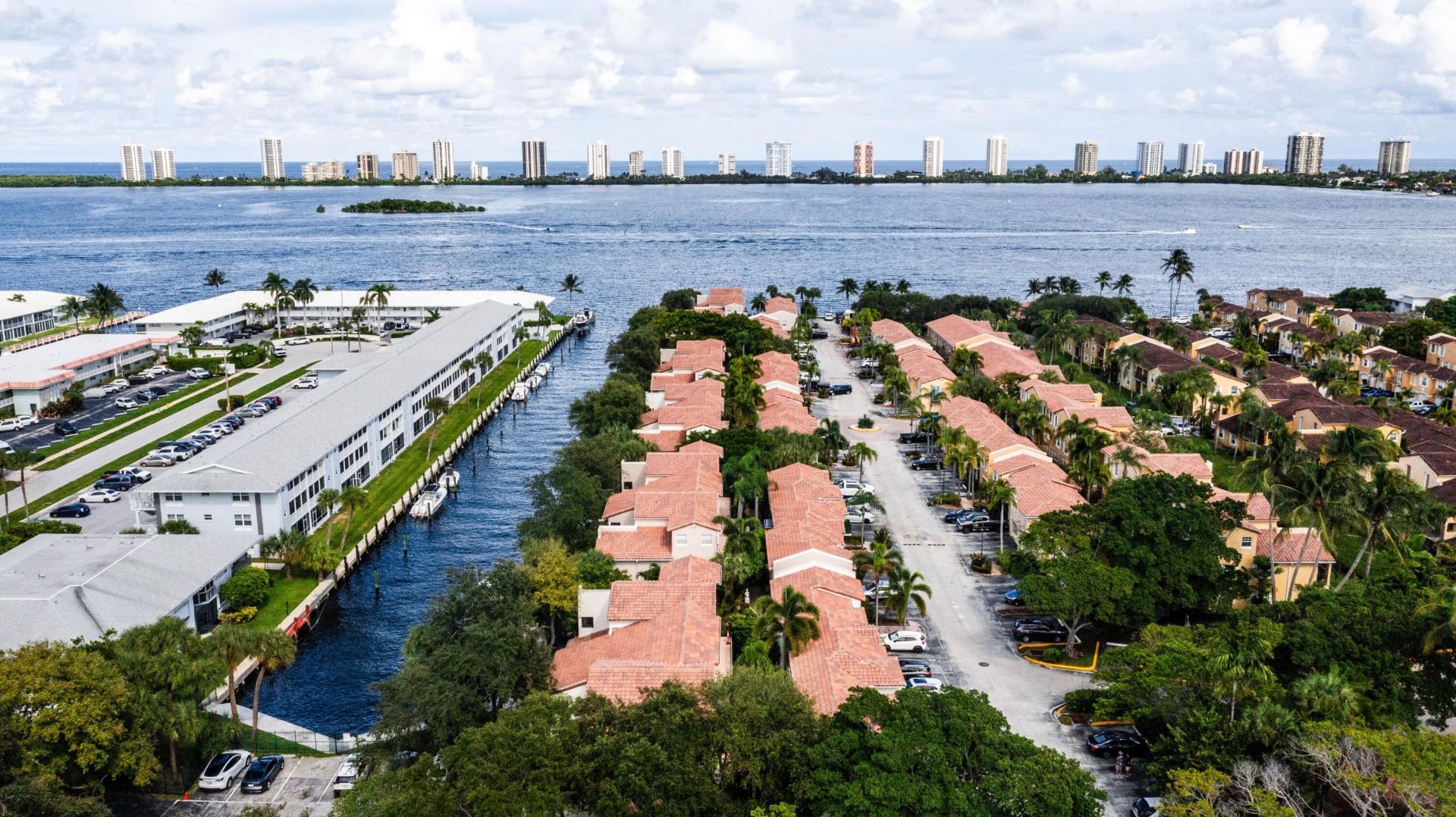 1105 Lake Shore Drive, Unit 205, Lake Park, FL 33403 Photo