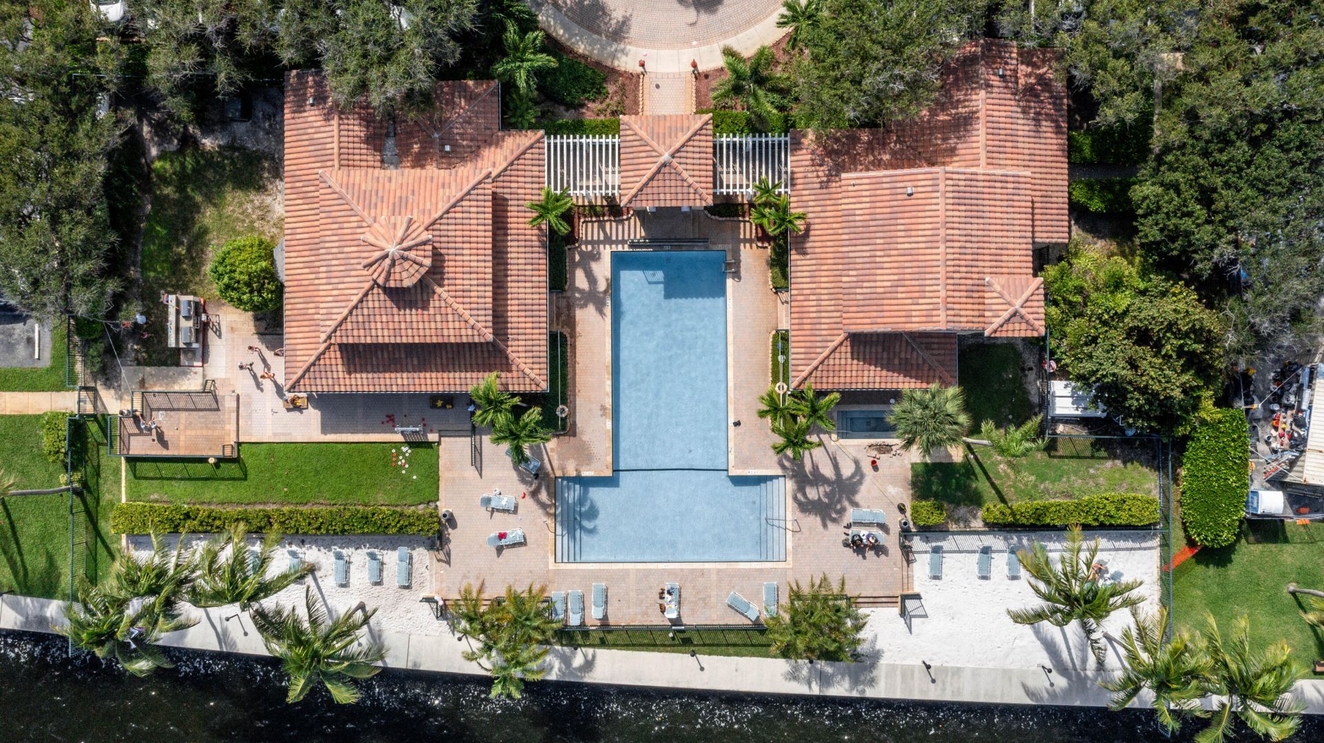 1105 Lake Shore Drive, Unit 205, Lake Park, FL 33403 Photo