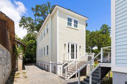 162 Spring Street photo 4
