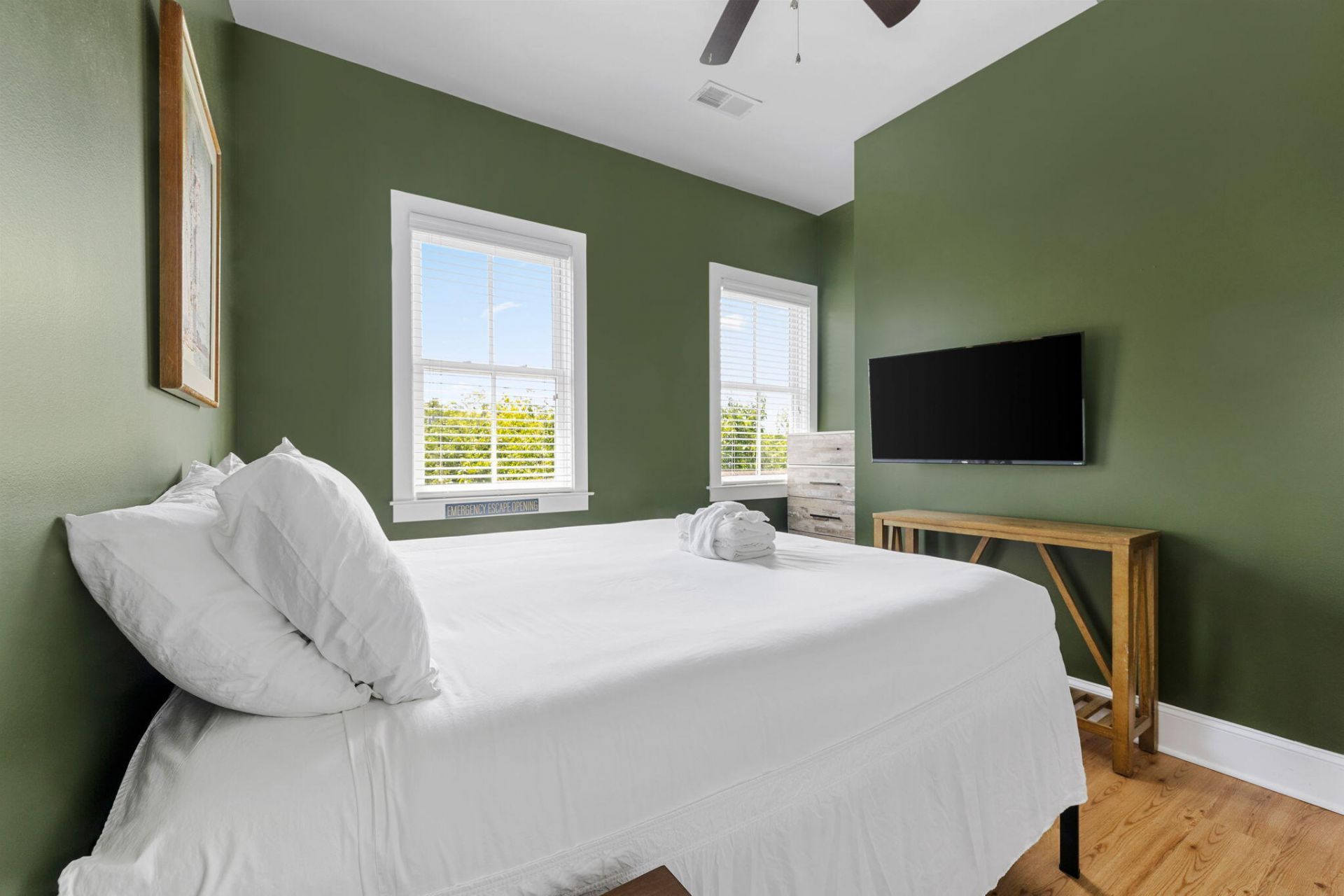 162 Spring Street Photo 9