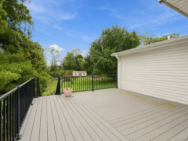 1924 Ebenezer Road, Green Township, OH 45233 Photo 28