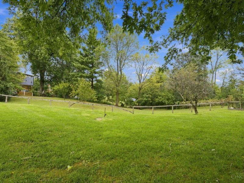 1924 Ebenezer Road, Green Township, OH 45233 Photo 34