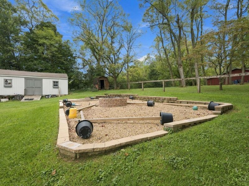 1924 Ebenezer Road, Green Township, OH 45233 Photo 35