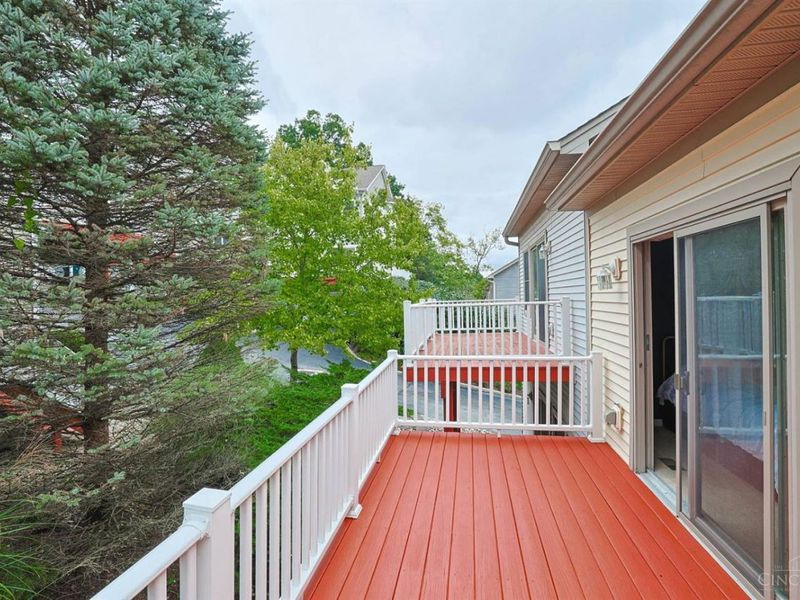 3450 Golden Avenue, Unit 20, Cincinnati, OH 45226 Photo 24