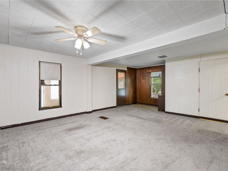 3213 Regent Avenue NE, Canton, OH 44705 Photo 11