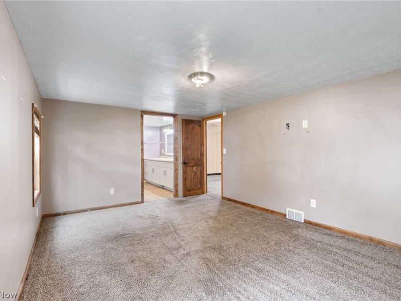 3213 Regent Avenue NE, Canton, OH 44705 Photo 14