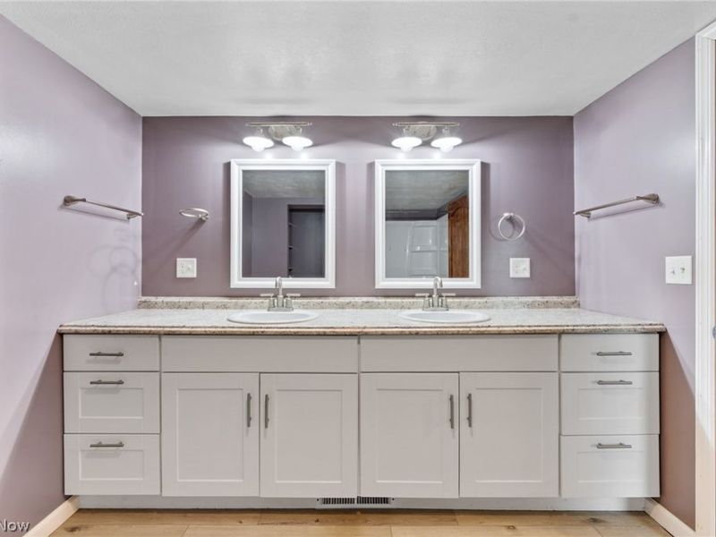 3213 Regent Avenue NE, Canton, OH 44705 Photo 15