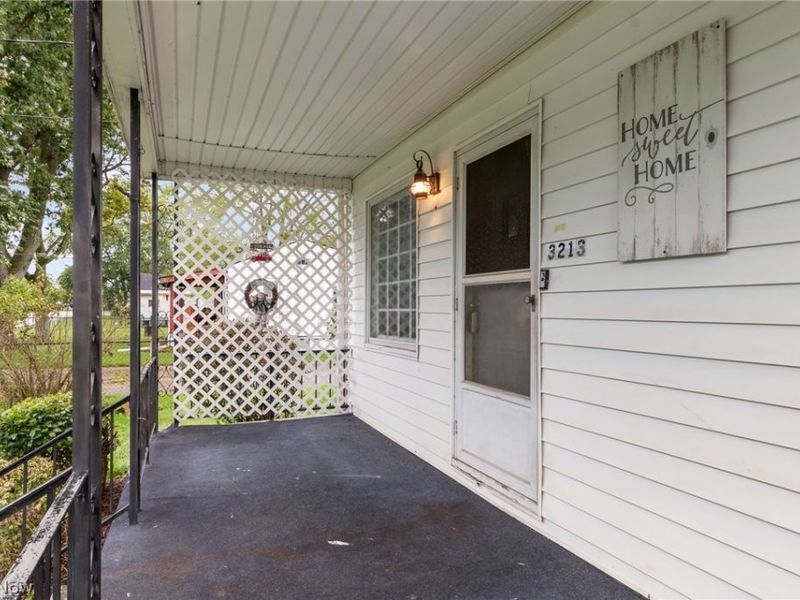 3213 Regent Avenue NE, Canton, OH 44705 Photo 27