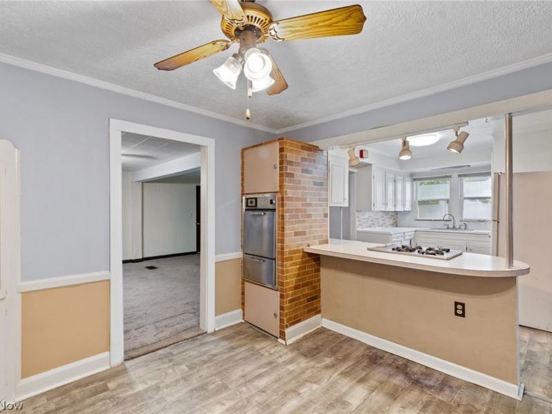 3213 Regent Avenue NE, Canton, OH 44705 Photo 8
