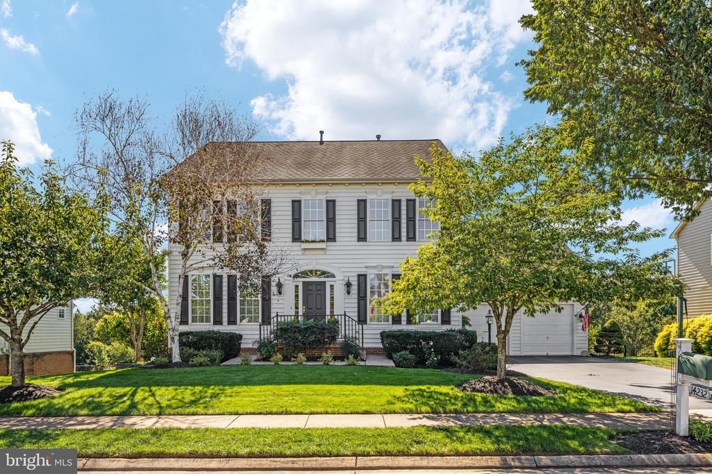 14232 Snickersville Drive, Gainesville, VA 20155 Main Photo