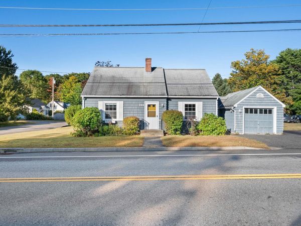394 Park Avenue , Auburn, ME 04210