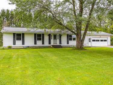 74 Booth Street Extension, Shortsville, NY 14548