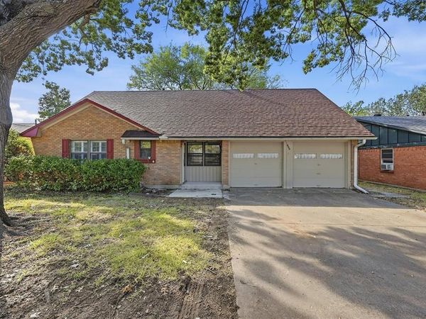 600 W Pelton Street, Sherman, TX 75092
