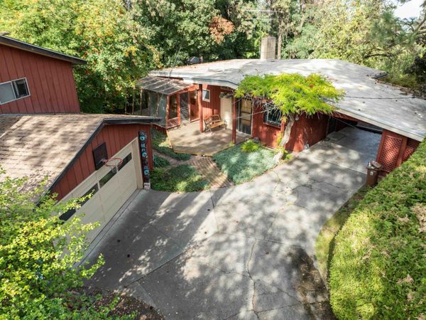 2903 E 13th Ave, Spokane, WA 99202