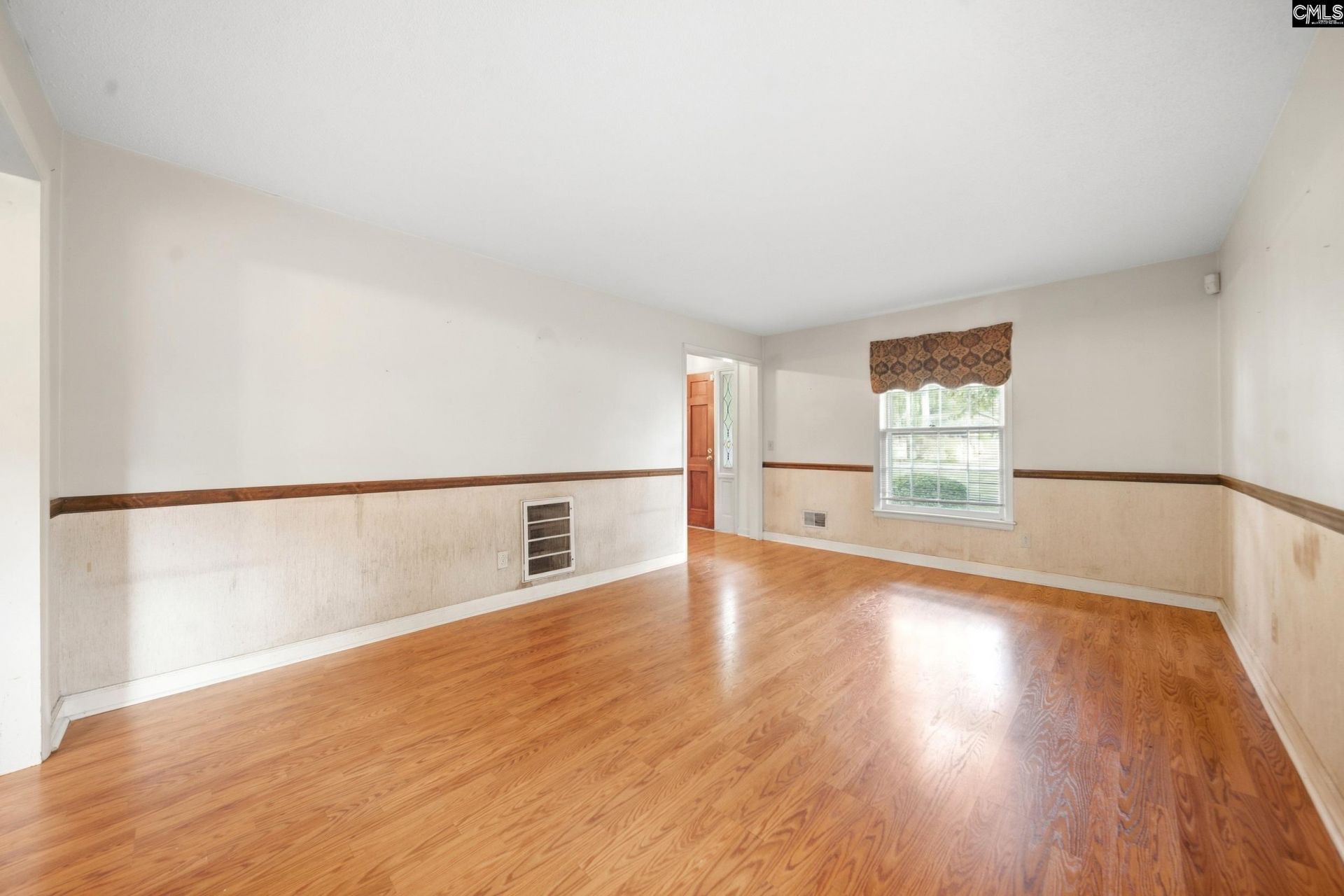 2439 Dove Lane Photo 10