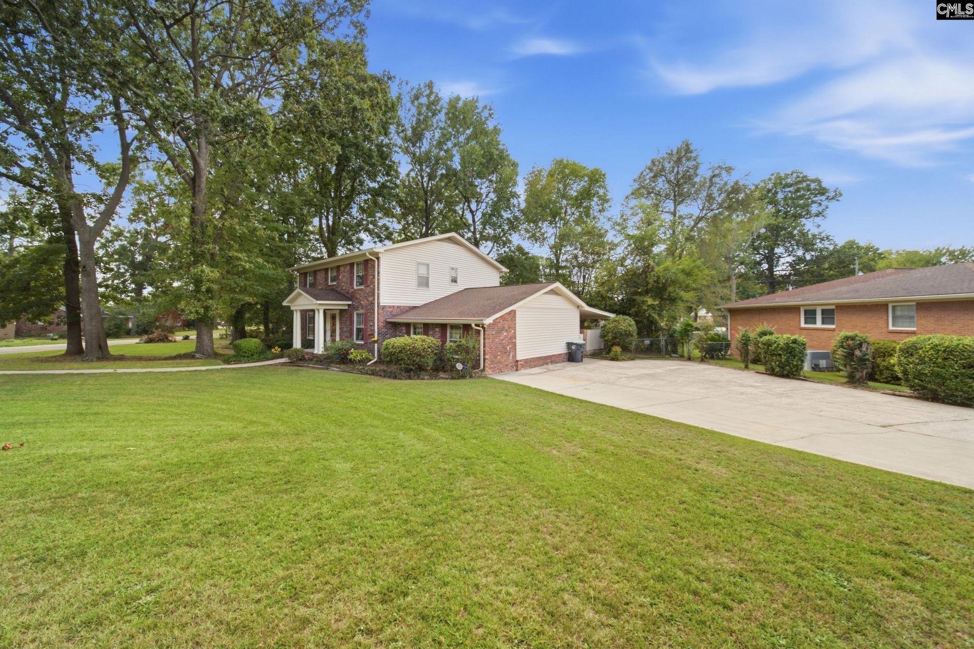 2439 Dove Lane Photo 4