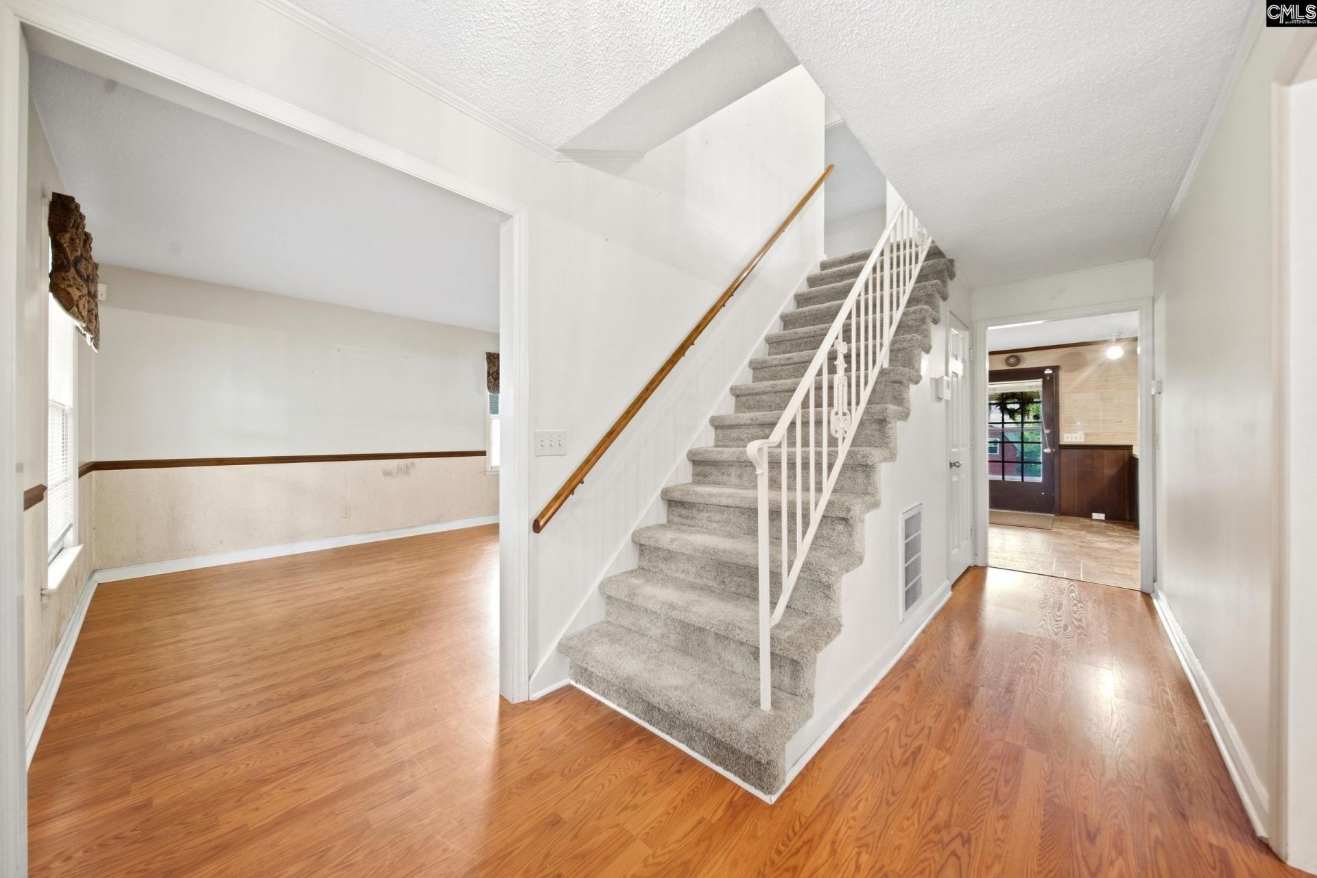 2439 Dove Lane Photo 5