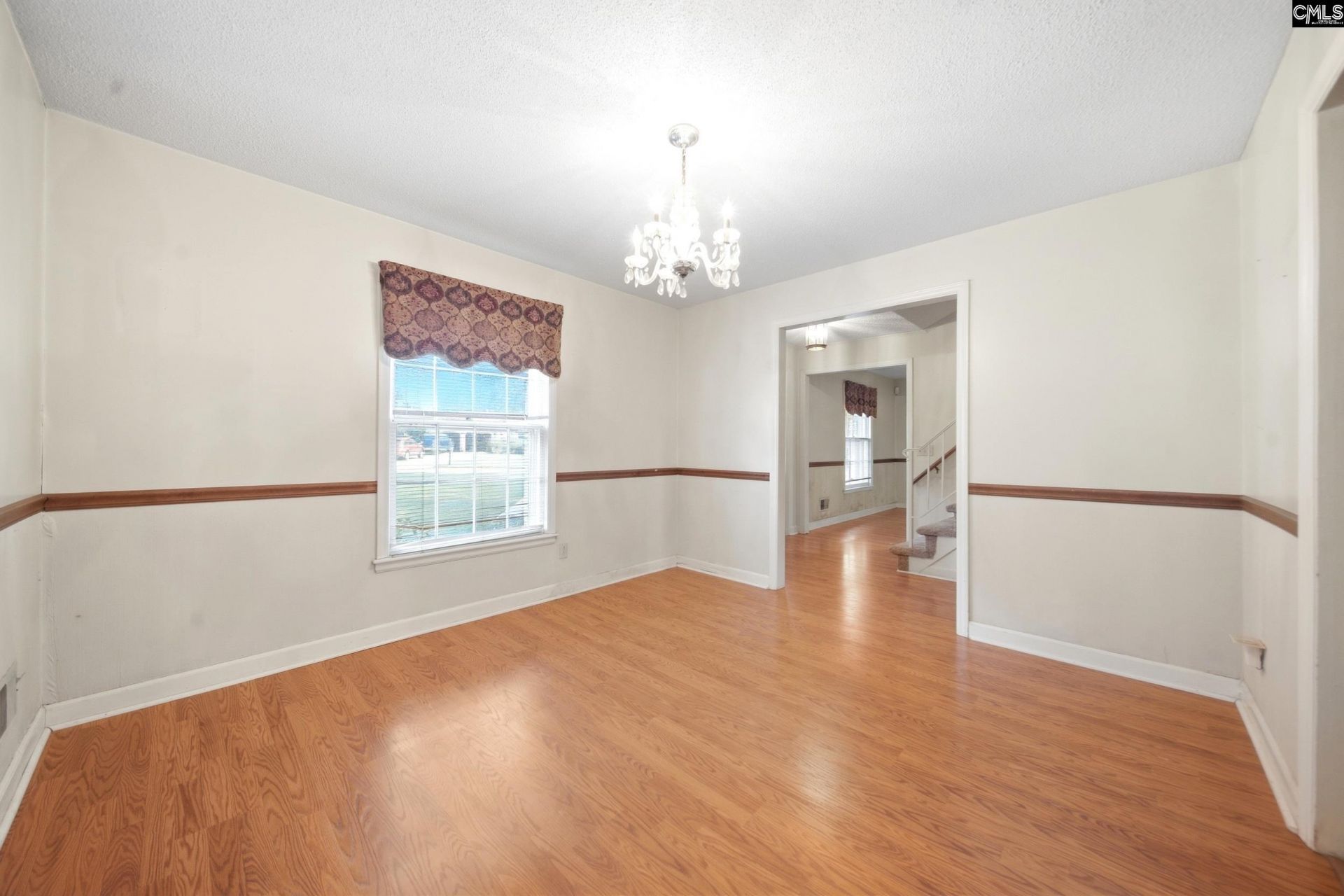 2439 Dove Lane Photo 7