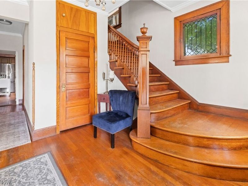 517 N 10th Street , Cambridge, OH 43725 Photo 5