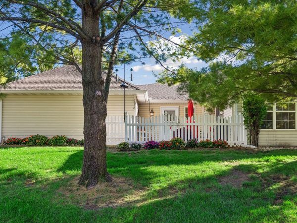 3070 Timberwood Court, Unit 32, Eagan, MN 55121