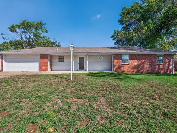 3716 S Velma Drive , Bartlesville, OK 74006