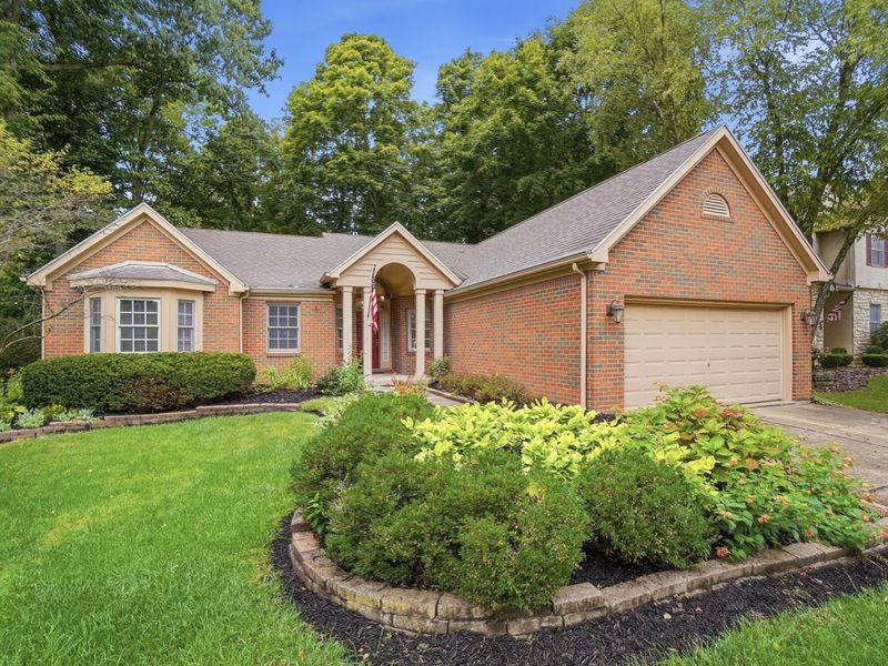 288 W Hull Drive, Delaware, OH 43015 Photo 2
