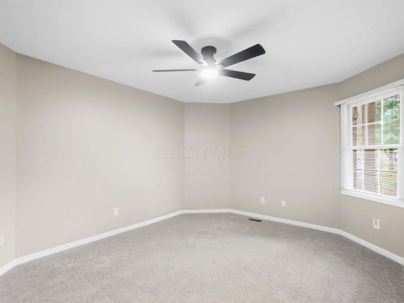288 W Hull Drive, Delaware, OH 43015 Photo 6