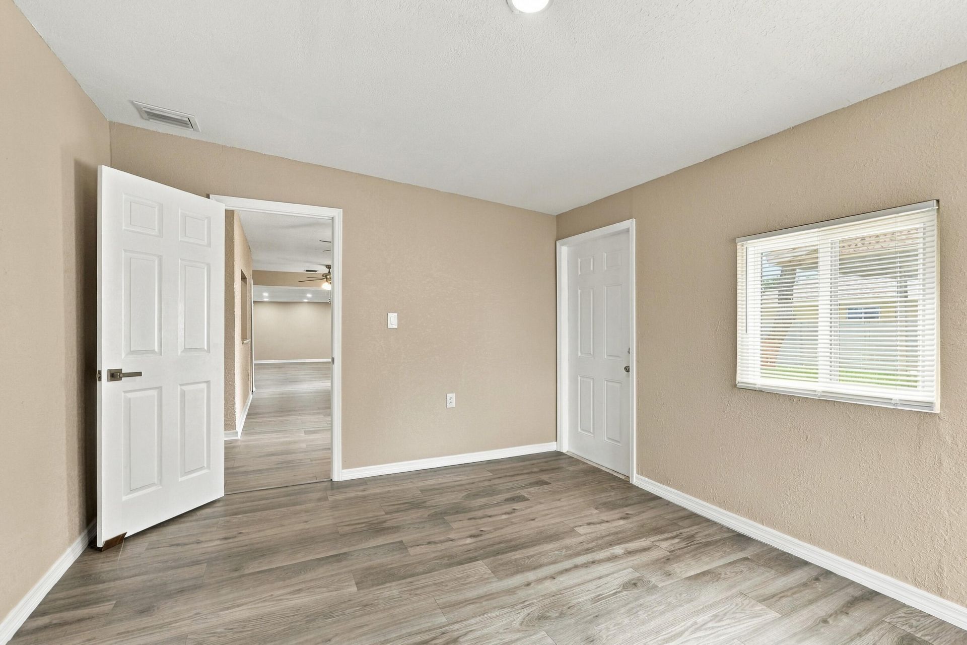 680 SW Colleen Avenue, Port Saint Lucie, FL 34983 Photo