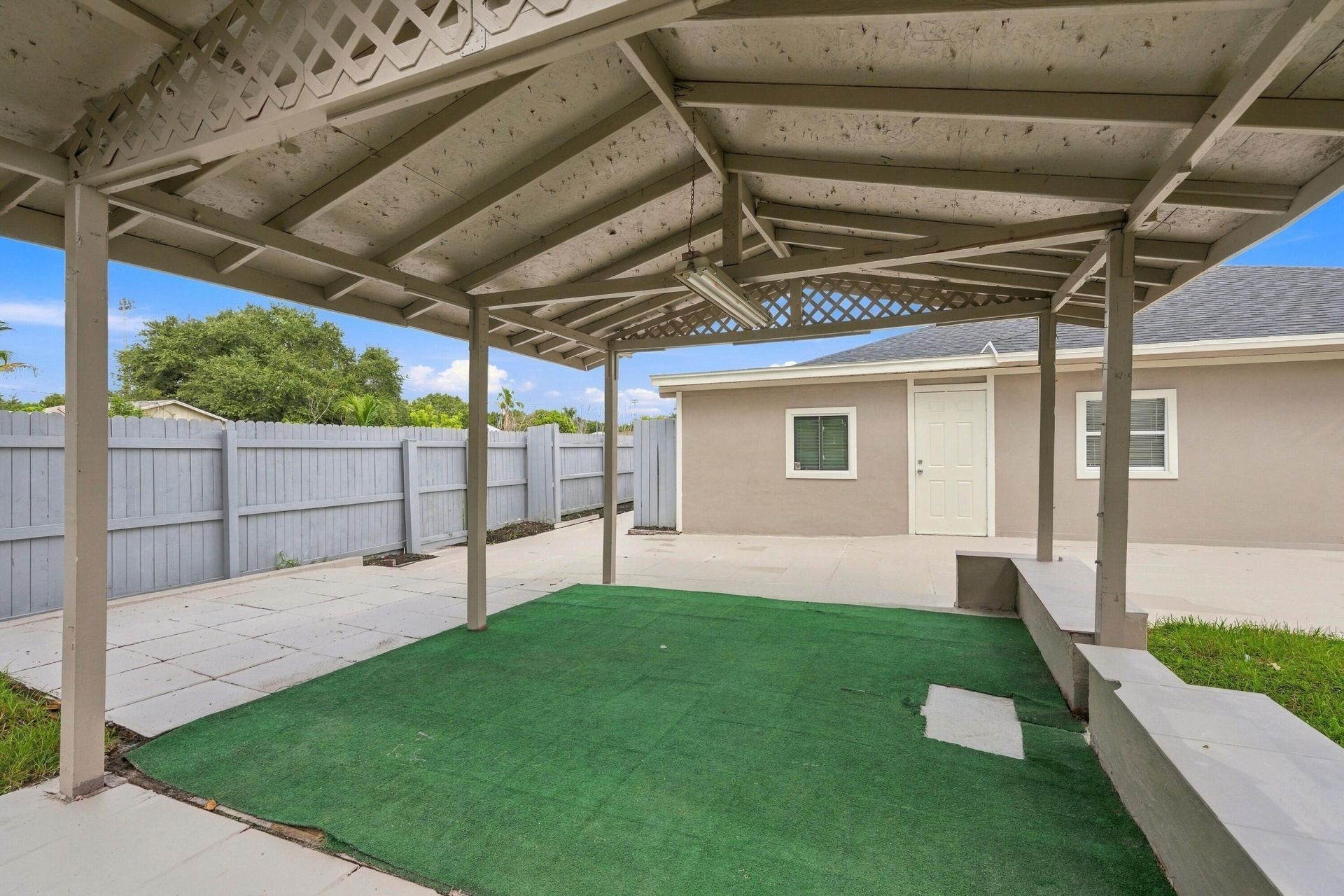 680 SW Colleen Avenue, Port Saint Lucie, FL 34983 Photo