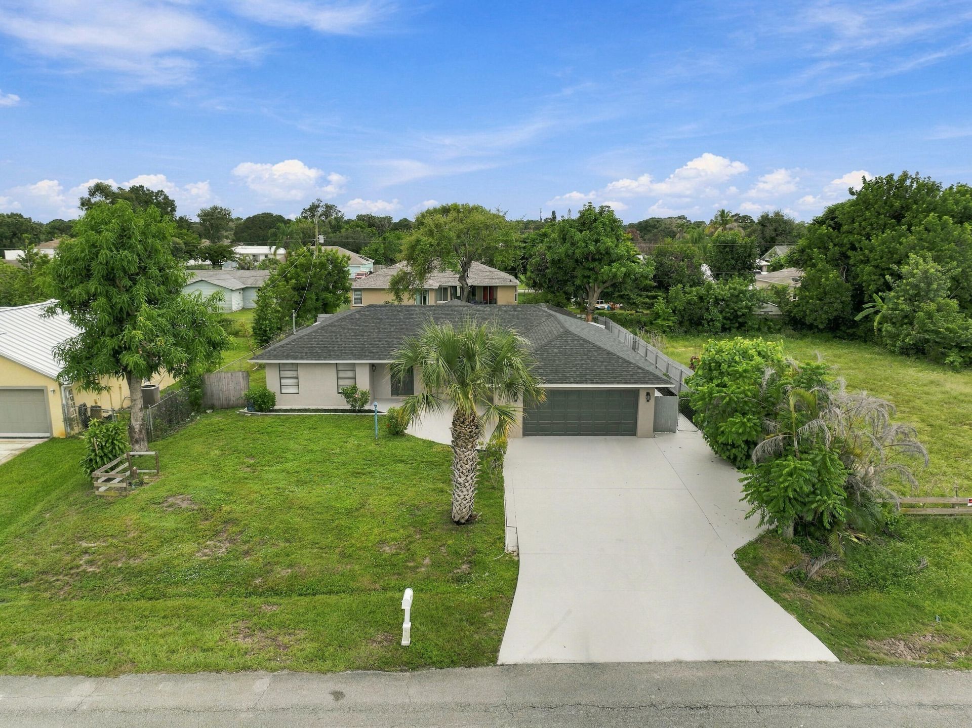 680 SW Colleen Avenue, Port Saint Lucie, FL 34983 Photo