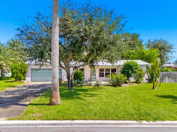 525 Pelican Drive , Satellite Beach, FL 32937