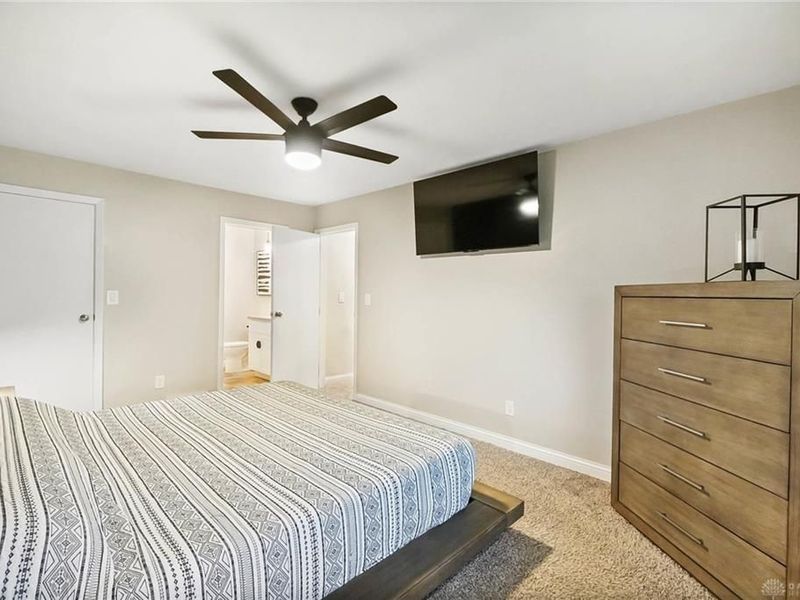 7207 Barr Circle, Dayton, OH 45459 Photo 17