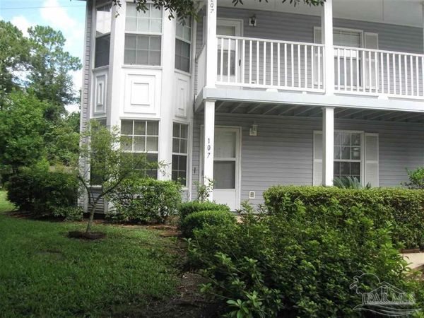 2813 Langley Ave, Unit D107, Pensacola, FL 32504