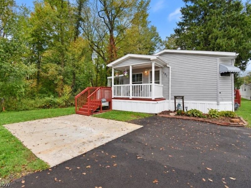 6835 Richmond Road , Unit 101, Solon, OH 44139 Photo 5