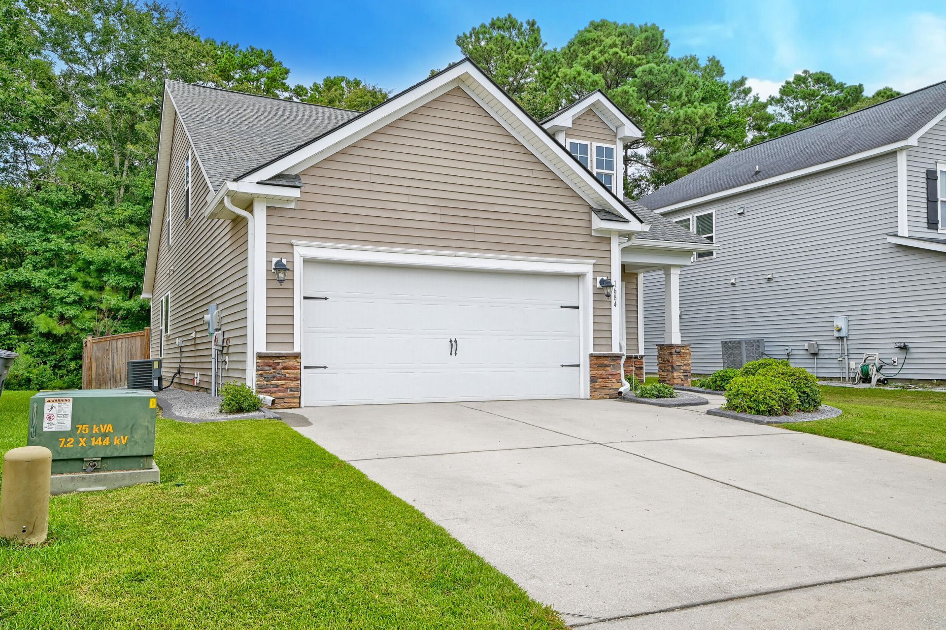 1684 Eider Down Drive Photo 12